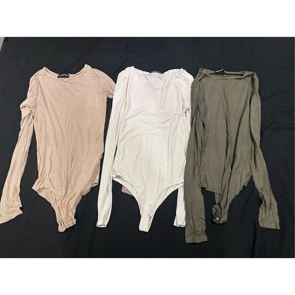 No Brand Tops - 3 bodysuit bundle all fit a size XS / S